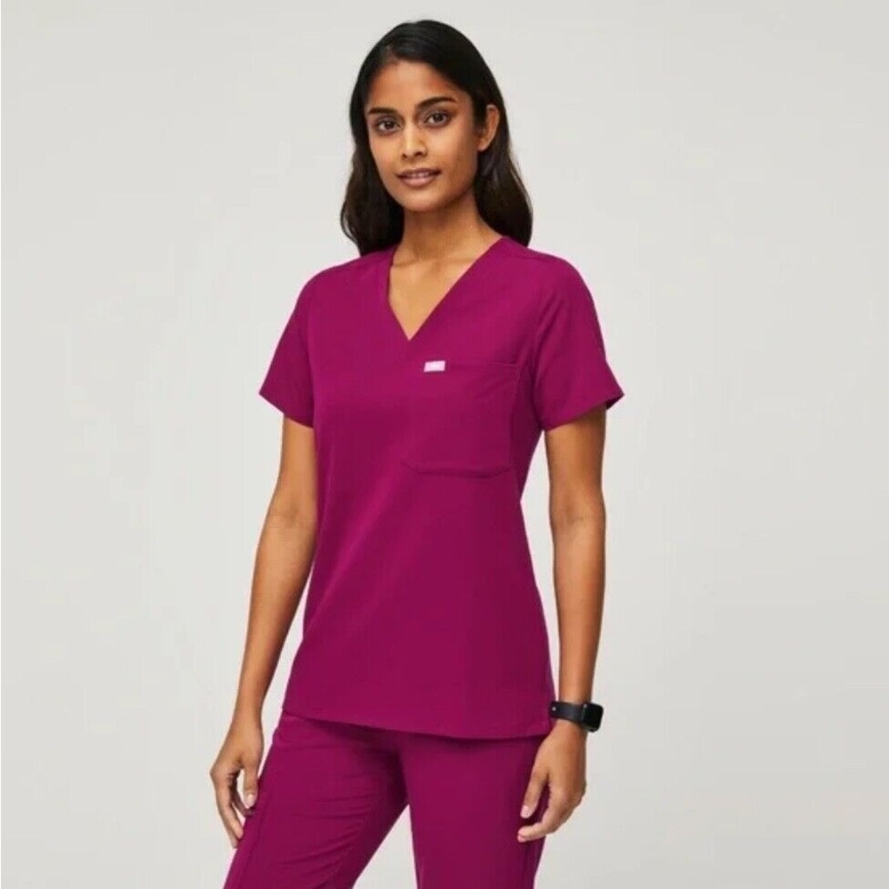Figs Scrub Top